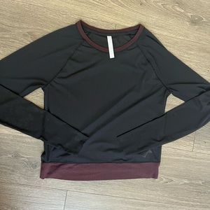 Athleta Women’s Asana Top in Sheer Black